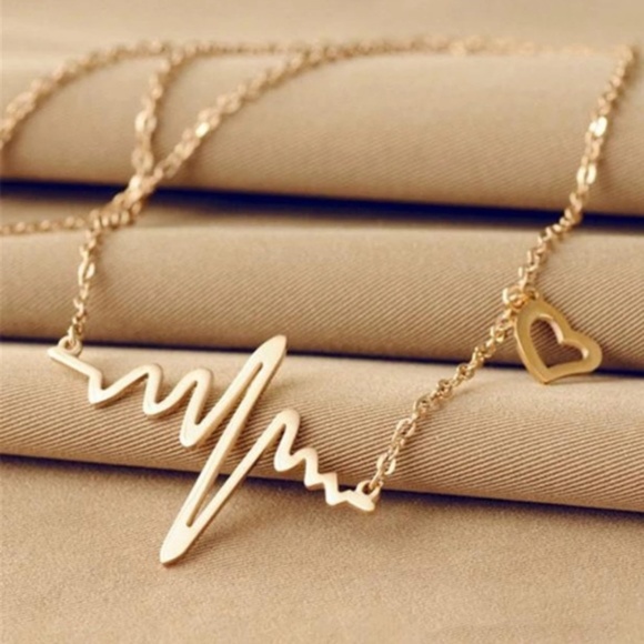 Jewelry - NWOT Gold EKG Heartbeart Necklace